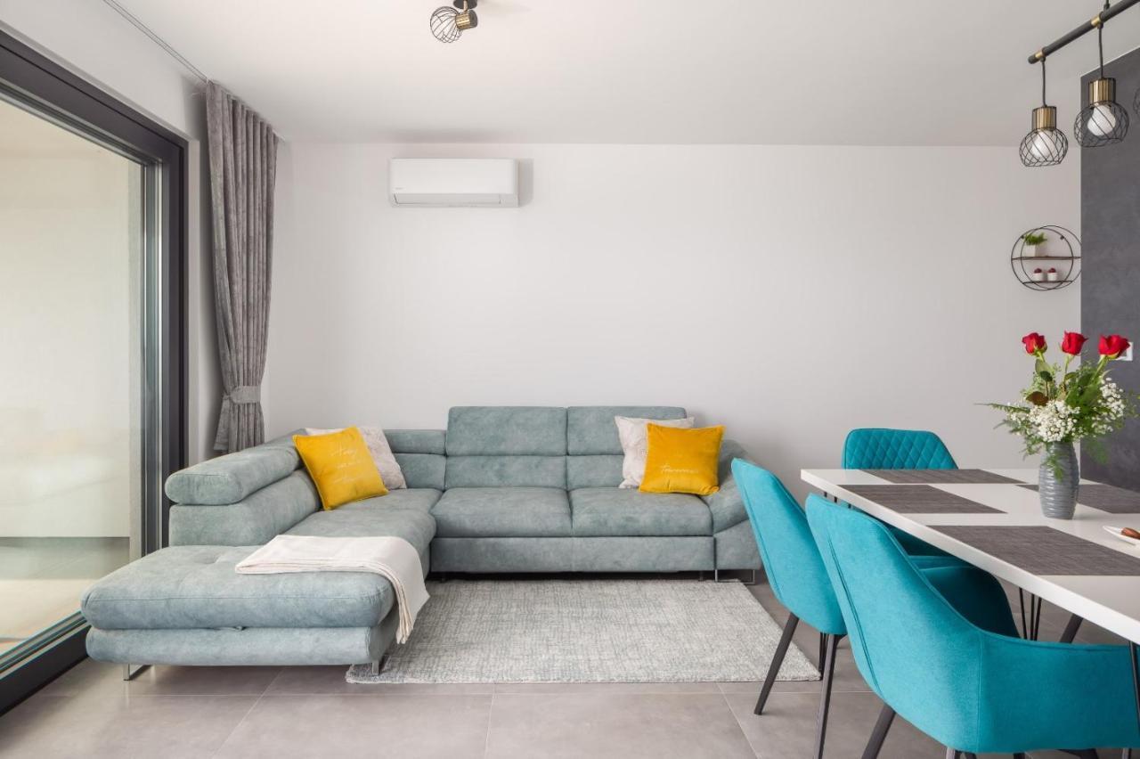 Luxury Apartment Blue Sky Pakostane Ngoại thất bức ảnh