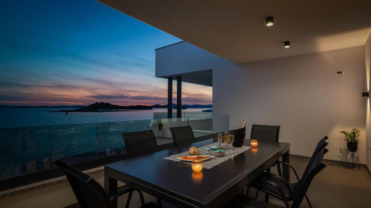 Luxury Apartment Blue Sky Pakostane Ngoại thất bức ảnh