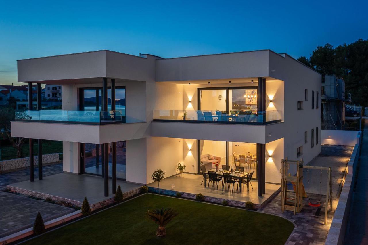 Luxury Apartment Blue Sky Pakostane Ngoại thất bức ảnh